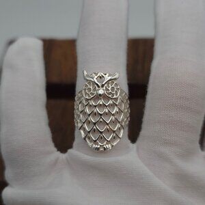 Size 8.5 925 Sterling Silver Large Unique Pattern Owl Ring